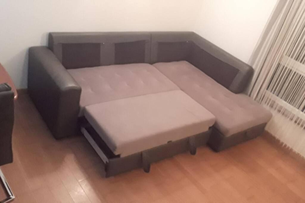 Apartman Franko - Uz Parking بولا المظهر الخارجي الصورة