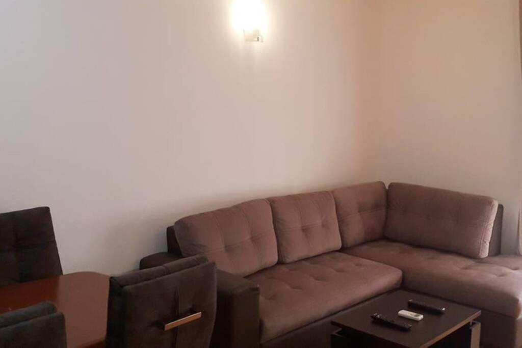 Apartman Franko - Uz Parking بولا المظهر الخارجي الصورة